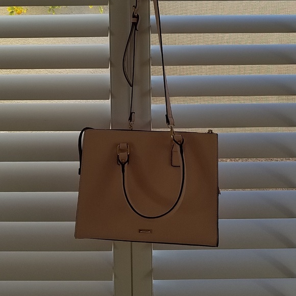 ALDO LIGHT PINK PURSE - Picture 1 of 1